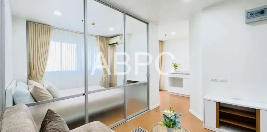 Estudio en el condominio en Pattaya, Tailandia № 211823