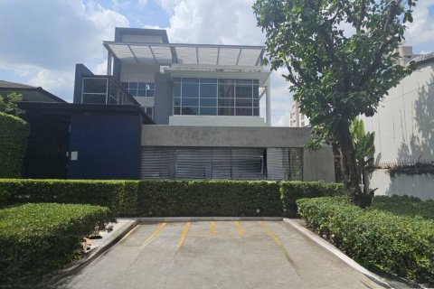 Студия в Дин Даенг, Бангкок, Таиланд № 136546