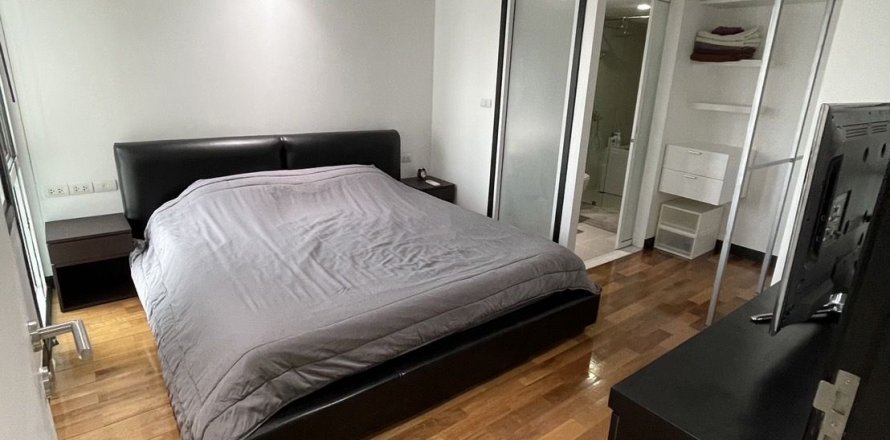 Condo à Watthana, Bangkok, Thaïlande, 2 chambres  № 138152