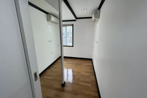 Condo à Watthana, Bangkok, Thaïlande, 2 chambres  № 138152 - photo 3