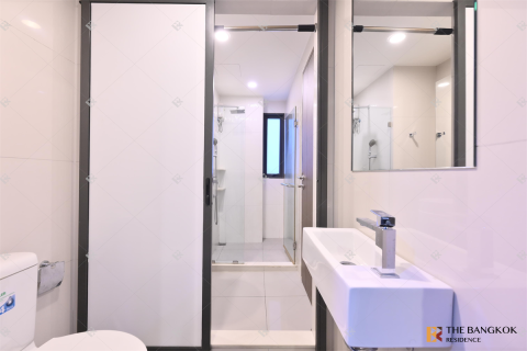 Condo in Bangkok, Thailand, 2 bedrooms  № 185560