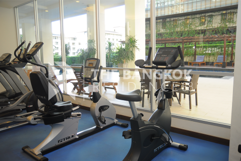 Condo in Bangkok, Thailand, 2 bedrooms  № 185559 - photo 5