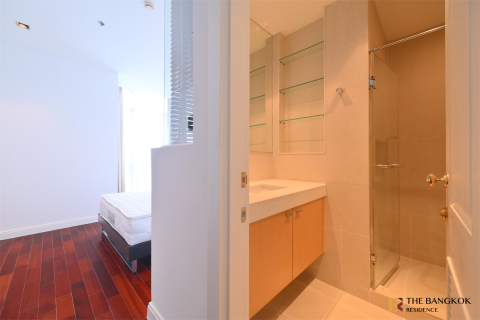 Condo à Bangkok, Thaïlande, 3 chambres № 189815 - photo 3