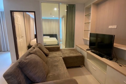 Кондоминиум с 2 спальнями в Ваттхане, Бангкок, Таиланд № 147569 - фото 1