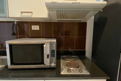 Кондоминиум с 2 спальнями в Ваттхане, Бангкок, Таиланд № 147569 - фото 9