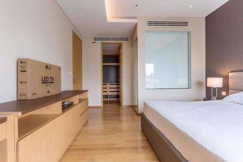 Condo in Watthana, Bangkok, Thailand, 2 bedrooms  № 147570 - photo 12