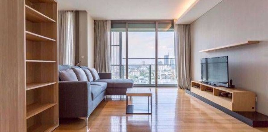 Condo in Watthana, Bangkok, Thailand, 2 bedrooms  № 147570