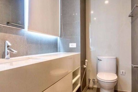 Condo in Watthana, Bangkok, Thailand, 2 bedrooms  № 147570 - photo 16