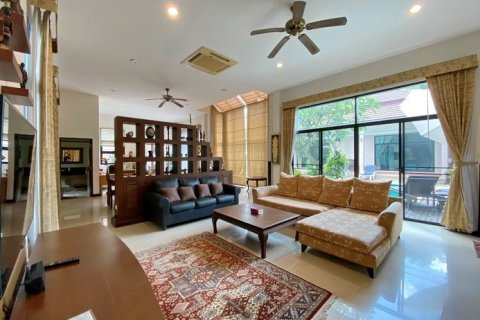 Haus in Pattaya, Thailand 4 Schlafzimmer № 223080 - Foto 5