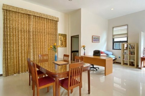 Haus in Pattaya, Thailand 4 Schlafzimmer № 223080 - Foto 6