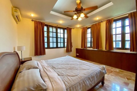 Haus in Pattaya, Thailand 5 Schlafzimmer № 223079 - Foto 12