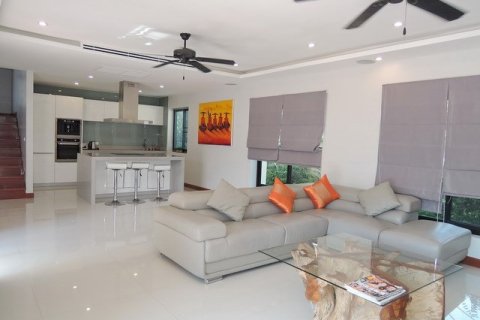 Haus in Pattaya, Thailand 3 Schlafzimmer № 223076 - Foto 5