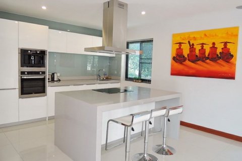 Haus in Pattaya, Thailand 3 Schlafzimmer № 223076 - Foto 6