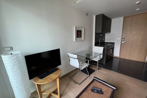 Кондоминиум с 1 спальней в Бангкоке, Таиланд № 135298 - фото 2