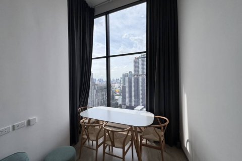 Condo in Huai Khwang, Bangkok, Thailand, 2 bedrooms  № 135299 - photo 9