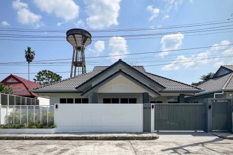 Дом в Пхукете, Таиланд с 3 спальнями  № 148729 - фото 1
