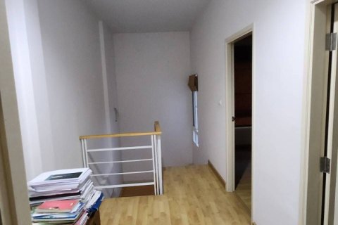 Таунхаус в Лат Пхрау, Бангкок, Таиланд с 3 спальнями  № 148734 - фото 9