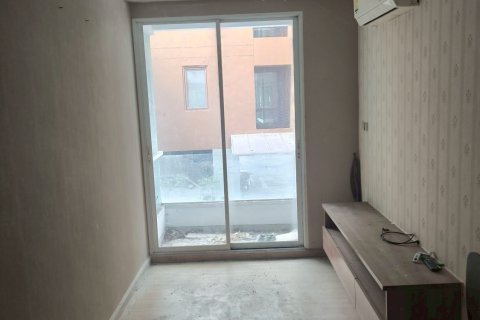 Studio dans le Condo à Nonthaburi, Thaïlande № 154910 - photo 5