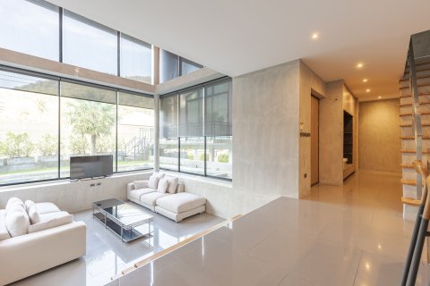 Villa in Kathu, Thailand 3 bedrooms № 154909 - photo 6