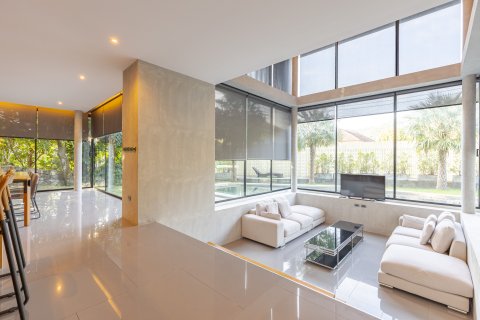 Villa in Kathu, Thailand 3 bedrooms № 154909 - photo 3