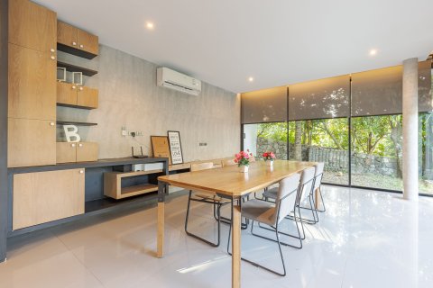 Villa in Kathu, Thailand 3 bedrooms № 154909 - photo 5
