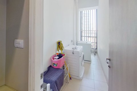 Condo à Huai Khwang, Bangkok, Thaïlande, 2 chambres  № 137570 - photo 10