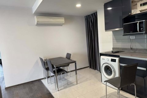 Condo in Ratchathewi, Bangkok, Thailand, 2 bedrooms  № 137568 - photo 9