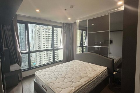 Condo in Ratchathewi, Bangkok, Thailand, 2 bedrooms  № 137568 - photo 8