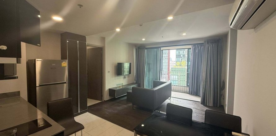 Condo in Ratchathewi, Bangkok, Thailand, 2 bedrooms  № 137568