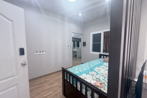 Maison à Hang Dong, Thaïlande 5 chambres № 163166 - photo 10