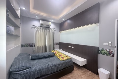 Maison à Hang Dong, Thaïlande 5 chambres № 163166 - photo 6