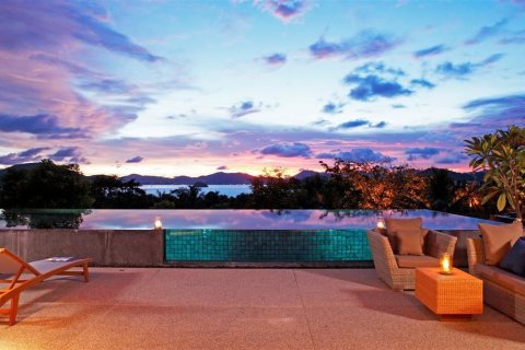 Вилла в Пхукете, Таиланд с 4 спальнями  № 163163 - фото 6