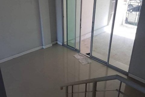 Shophouse in Lat Krabang, Bangkok, Thailand № 163165 - photo 2