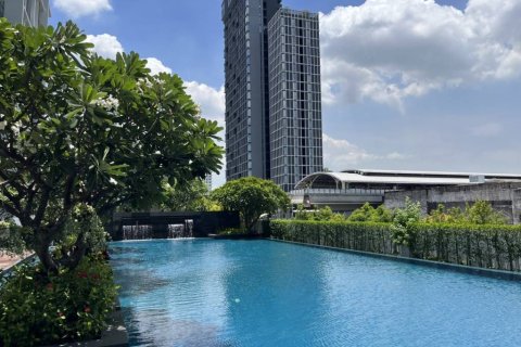 Condo in Bangkok, Thailand, 2 bedrooms  № 134538 - photo 9