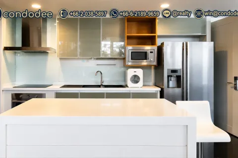 Condo in Watthana, Bangkok, Thailand, 4 bedrooms  № 201292 - photo 5