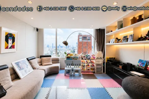 Condo in Watthana, Bangkok, Thailand, 4 bedrooms  № 201292 - photo 8