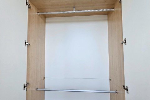 Townhouse in Samut Prakan, Thailand 3 bedrooms № 154345 - photo 12