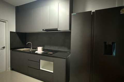 Maison à Bang Kaeo, Thaïlande 3 chambres № 154343 - photo 10