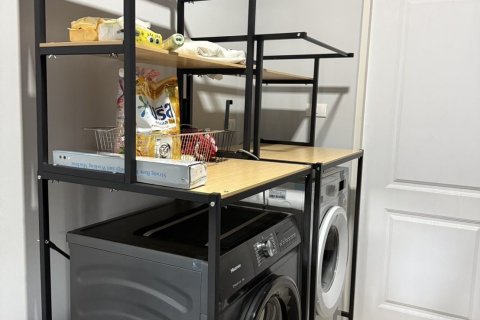 Maison à Bang Kaeo, Thaïlande 3 chambres № 154343 - photo 11