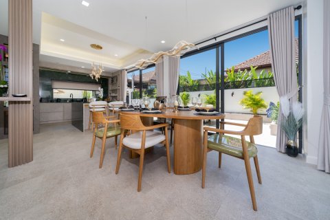 Вилла в Паттайе, Таиланд с 3 спальнями  № 168144 - фото 14