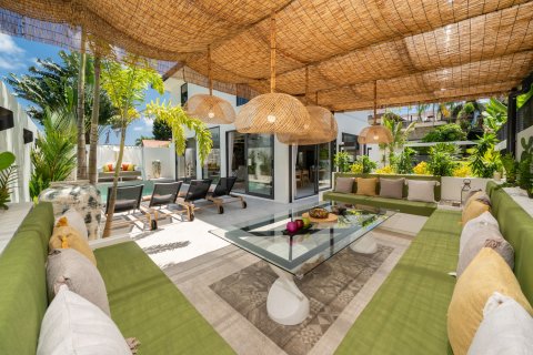 Вилла в Паттайе, Таиланд с 3 спальнями  № 168144 - фото 11