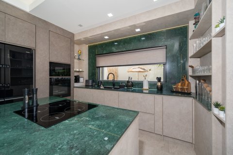 Вилла в Паттайе, Таиланд с 3 спальнями  № 168144 - фото 18