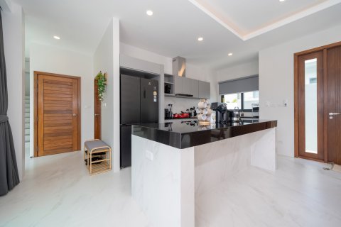 Villa à Pattaya, Thaïlande 4 chambres № 168145 - photo 12