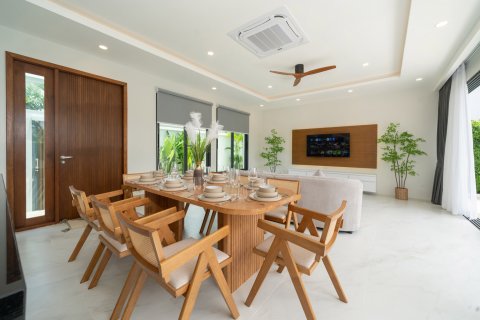 Villa à Pattaya, Thaïlande 4 chambres № 168145 - photo 6