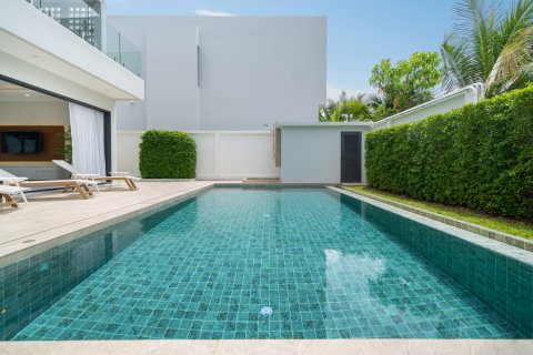 Villa à Pattaya, Thaïlande 4 chambres № 168145 - photo 4