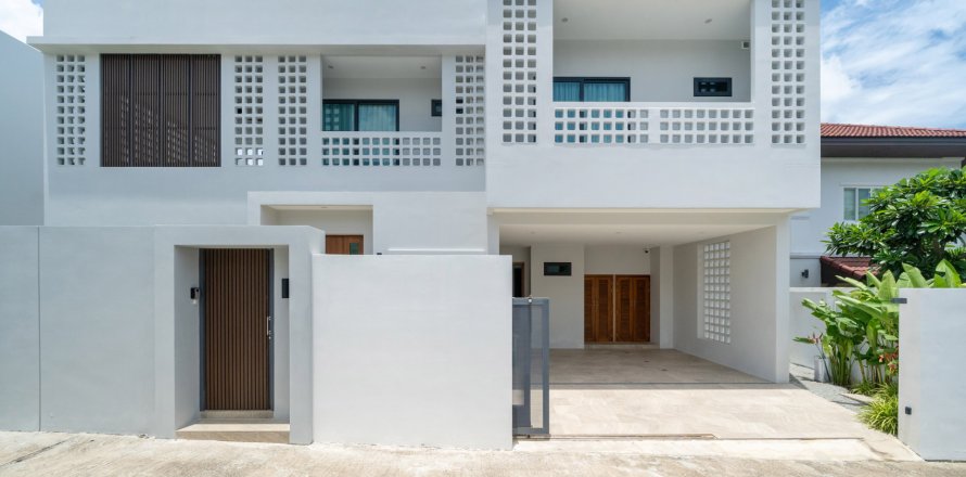 Villa à Pattaya, Thaïlande 4 chambres № 168145