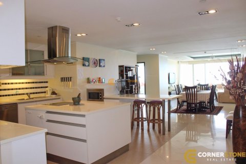 Studio in the Condo on Jomtien Beach, Pattaya, Thailand  № 27115 - photo 6