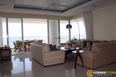 Studio in the Condo on Jomtien Beach, Pattaya, Thailand  № 27115 - photo 20