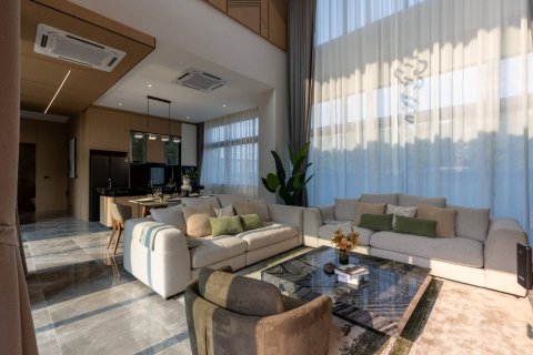 House in Pattaya, Thailand 6 bedrooms № 180569 - photo 7