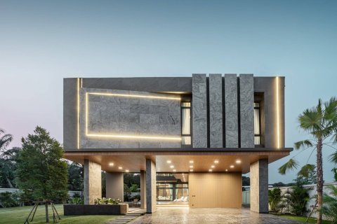 House in Pattaya, Thailand 6 bedrooms № 180569 - photo 18